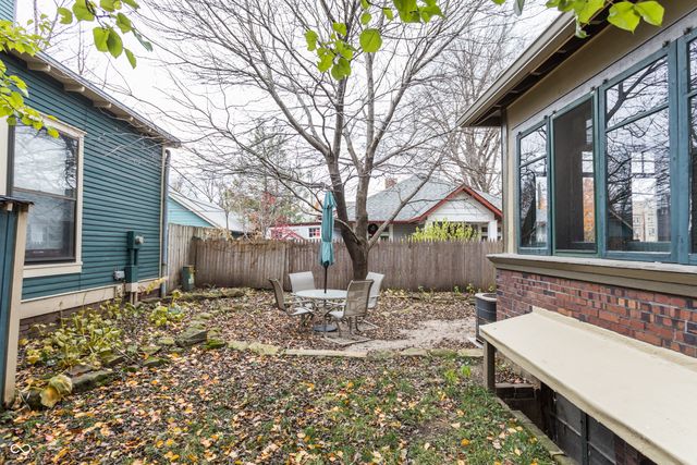 235 E 15th Street, Indianapolis, IN 46202