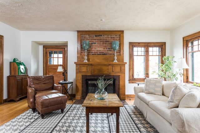 235 E 15th Street, Indianapolis, IN 46202