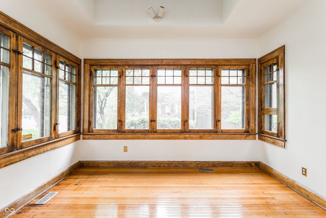 235 E 15th Street, Indianapolis, IN 46202