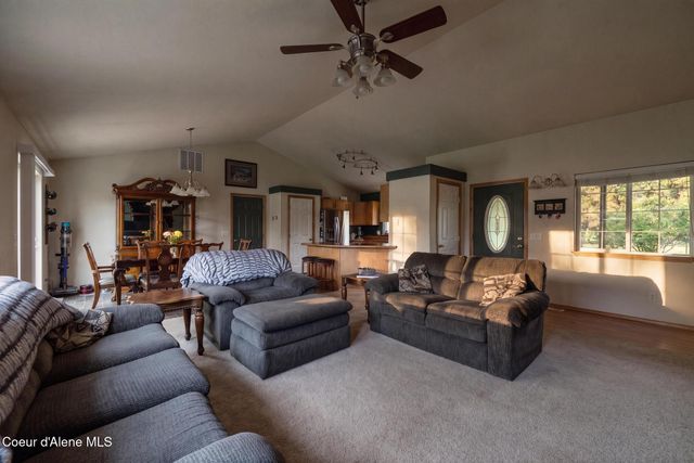 30267 N WHEATRIDGE RD, Athol, ID 83801