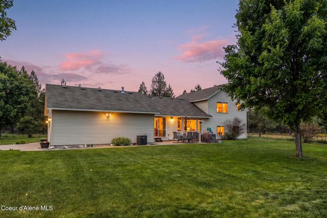 30267 N WHEATRIDGE RD, Athol, ID 83801