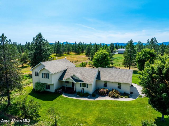 30267 N WHEATRIDGE RD, Athol, ID 83801