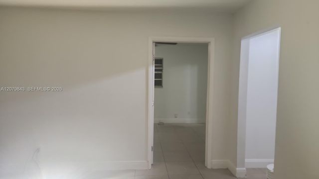 2736 NW 15th Court 2, Fort Lauderdale, FL 33311