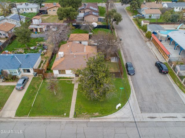 4416 Mesa Drive, Bakersfield, CA 93306