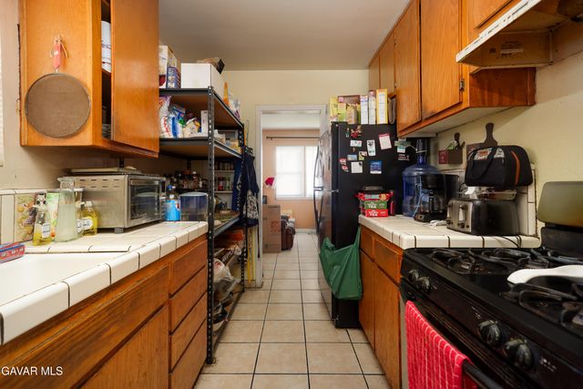 4416 Mesa Drive, Bakersfield, CA 93306