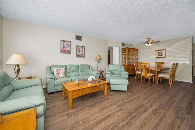 2404 FLORENTINE WAY 20, Clearwater, FL 33763