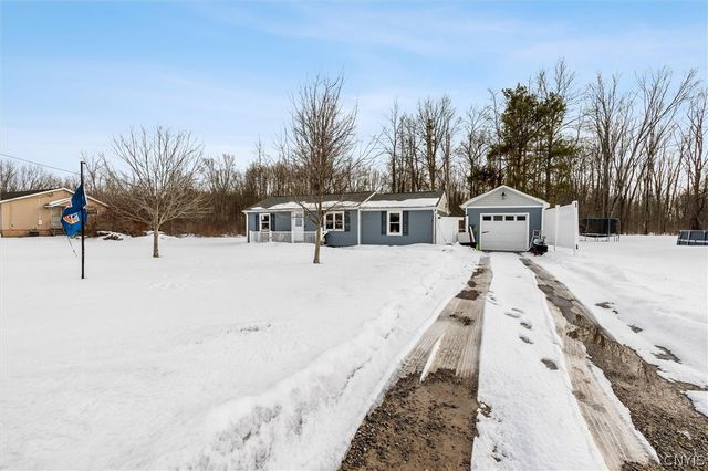 7458 East Taft Road, Cicero, NY 13057