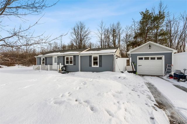 7458 East Taft Road, Cicero, NY 13057