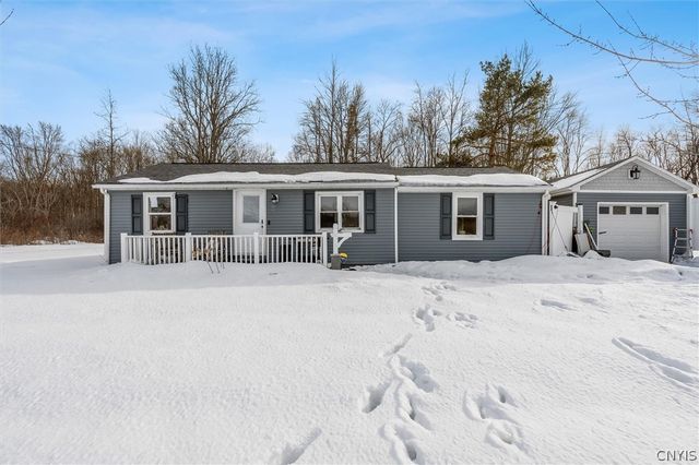 7458 East Taft Road, Cicero, NY 13057