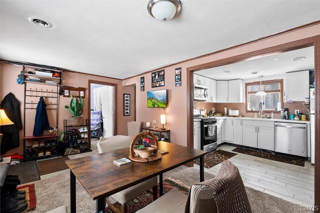 7458 East Taft Road, Cicero, NY 13057