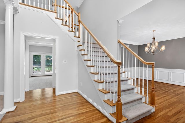 3005 Old Field Way, Lexington, KY 40513