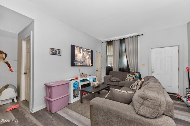 117 4th Avenue, Albany, NY 12202