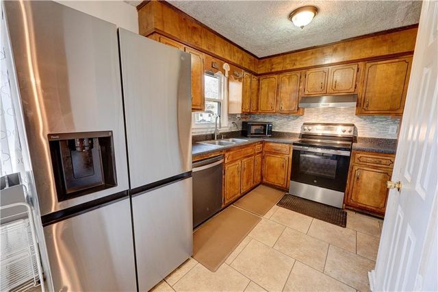 320 Chiefvan Terrace NE, Calhoun, GA 30701