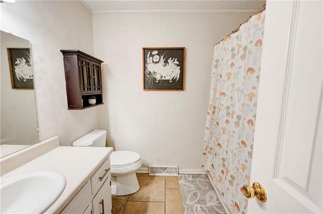 320 Chiefvan Terrace NE, Calhoun, GA 30701