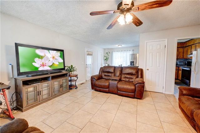 320 Chiefvan Terrace NE, Calhoun, GA 30701