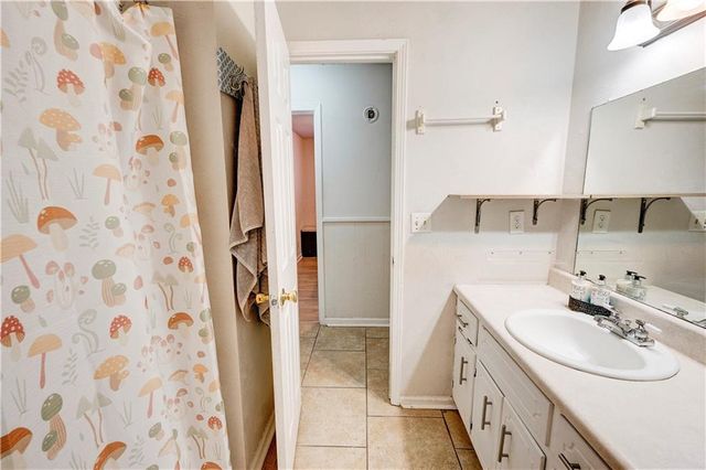 320 Chiefvan Terrace NE, Calhoun, GA 30701