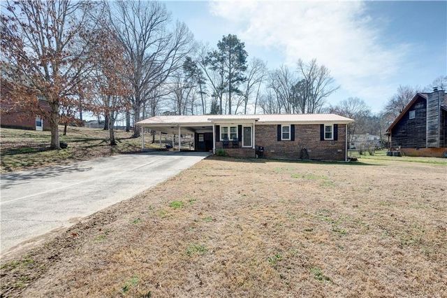 320 Chiefvan Terrace NE, Calhoun, GA 30701