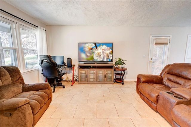 320 Chiefvan Terrace NE, Calhoun, GA 30701