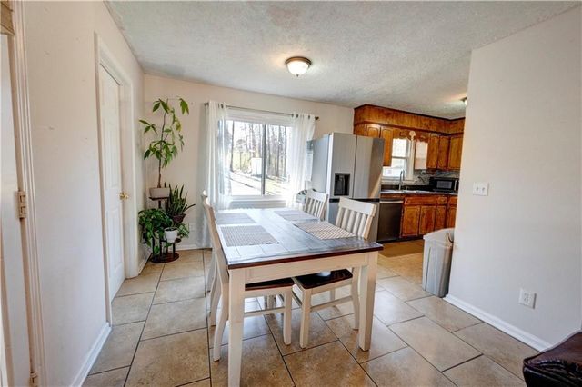 320 Chiefvan Terrace NE, Calhoun, GA 30701