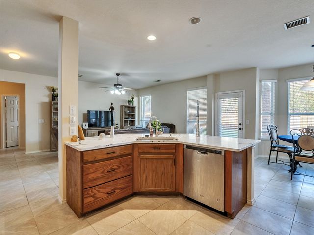 2811 Acacia Fair Lane, Fresno, TX 77545