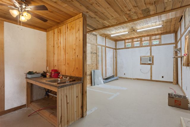 334 County Road 1296, Morgan, TX 76671