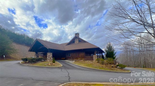 75 Cottage Settings Lane, Black Mountain, NC 28711