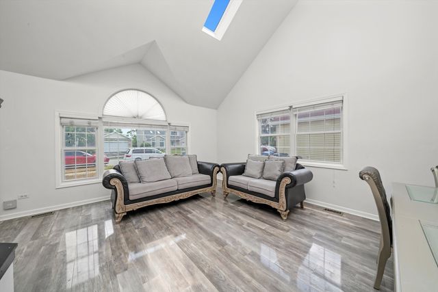 3032 SANDY RIDGE Drive, Steger, IL 60475