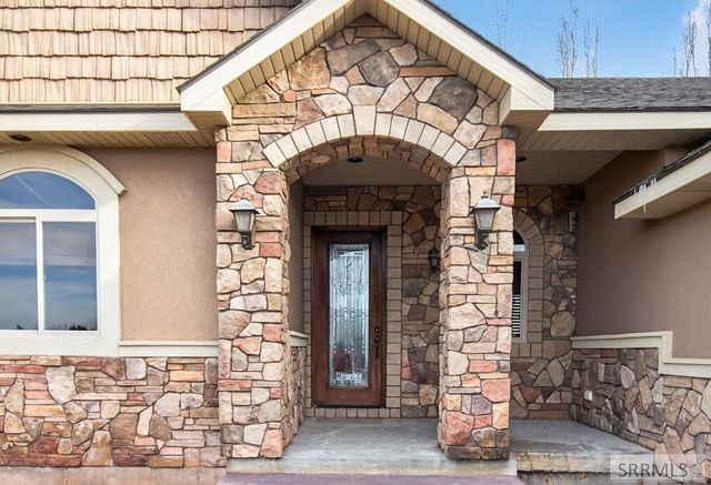 102 N 3918 E, Rigby, ID 83442