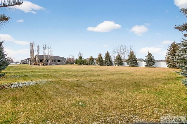 102 N 3918 E, Rigby, ID 83442
