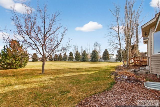 102 N 3918 E, Rigby, ID 83442