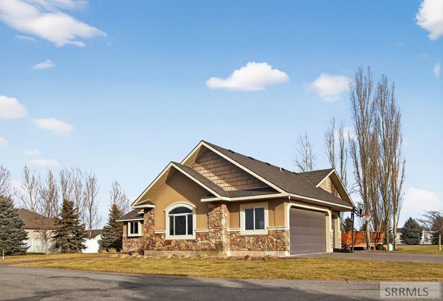 102 N 3918 E, Rigby, ID 83442