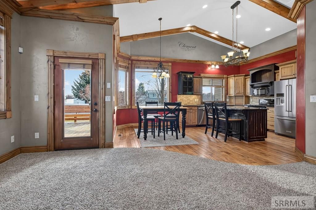 Image 24 of property listing at 102 N 3918 E, Rigby, ID 83442