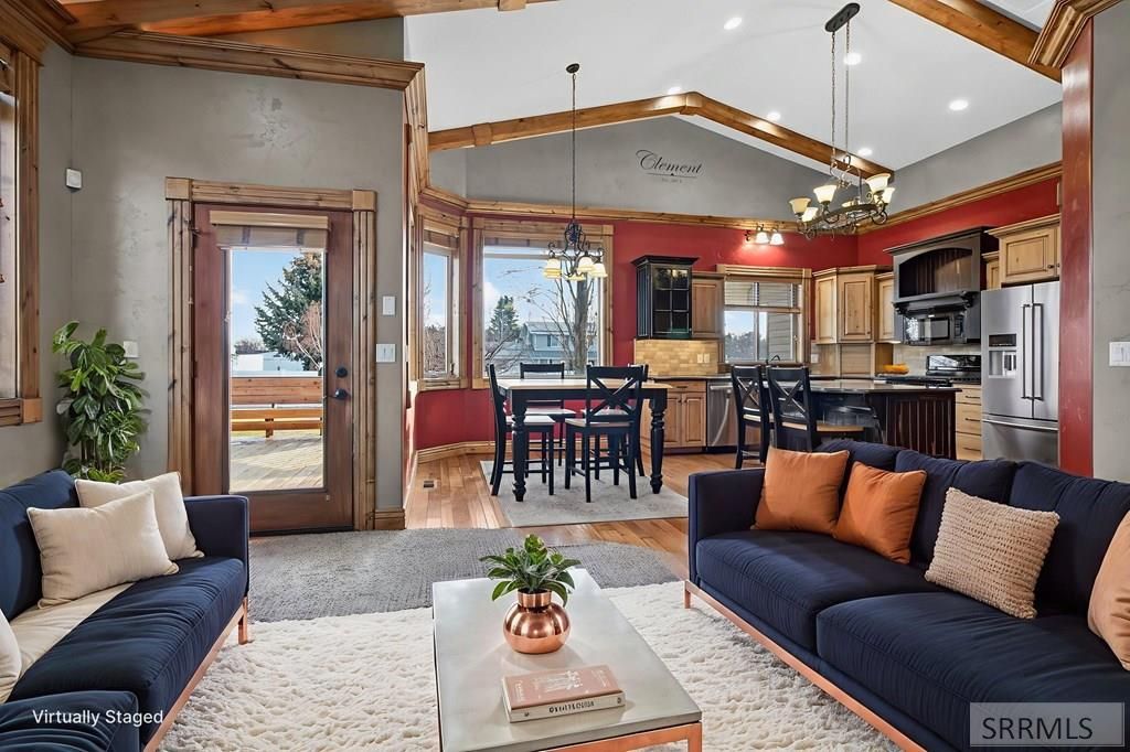 Image 25 of property listing at 102 N 3918 E, Rigby, ID 83442