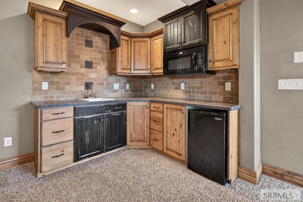 Image 52 of property listing at 102 N 3918 E, Rigby, ID 83442