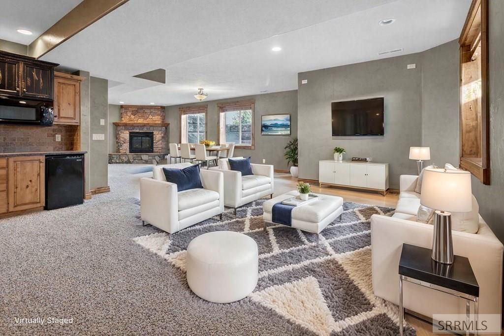 Image 62 of property listing at 102 N 3918 E, Rigby, ID 83442
