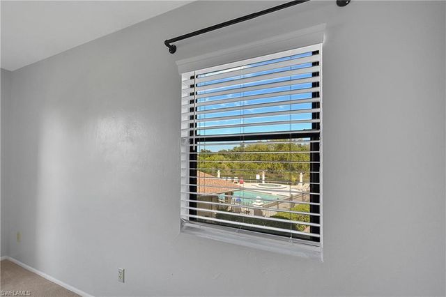 8474 Charter Club CIR 13, Fort Myers, FL 33919