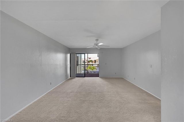 8474 Charter Club CIR 13, Fort Myers, FL 33919