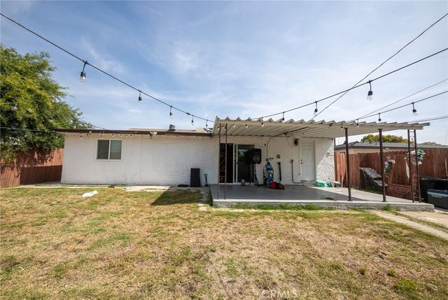 1699 Vine, San Bernardino, CA 92411