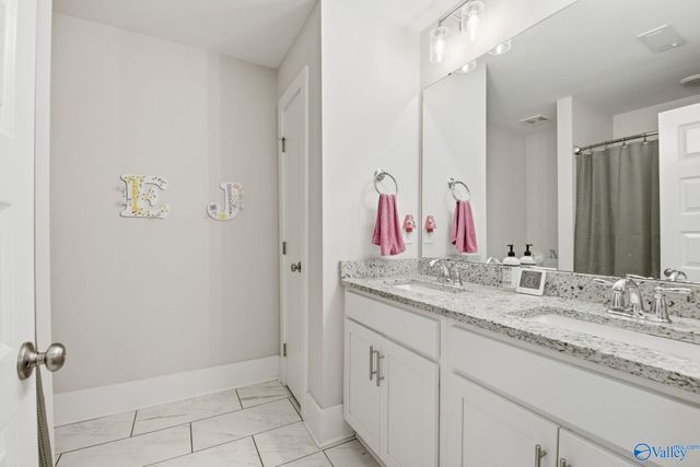 100 Pitalo Street, Madison, AL 35758