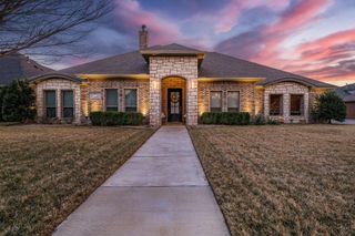 8003 OAKVIEW Drive, Amarillo, TX 79119