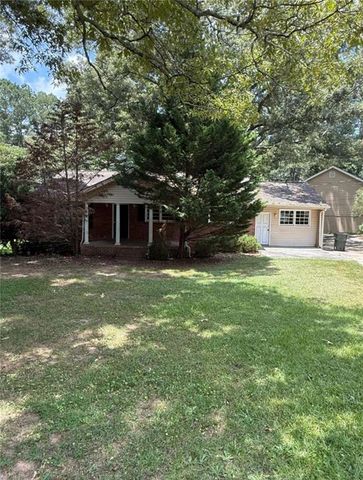 7205 Lakeview Drive, Covington, GA 30014