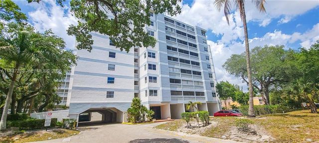 3301 Spanish Moss Terrace 219, Lauderhill, FL 33319