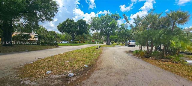 3301 Spanish Moss Terrace 219, Lauderhill, FL 33319