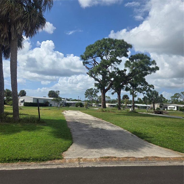 3346 GOLDFINCH LANE, Englewood, FL 34224