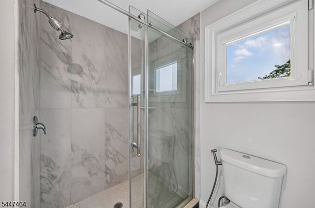 112 E 12Th St, Linden City, NJ 07036