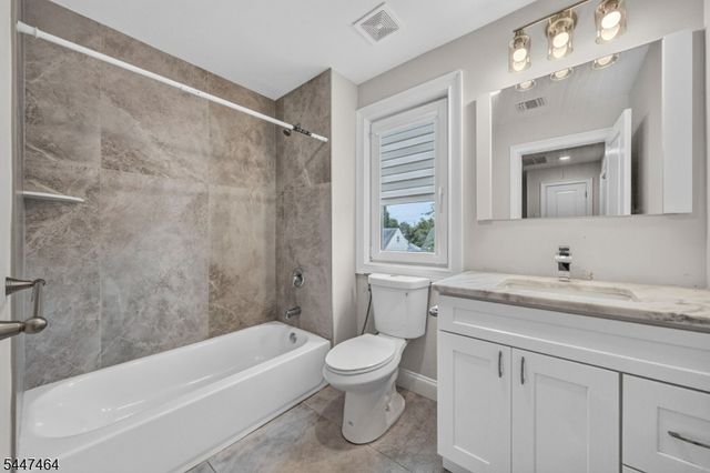 112 E 12Th St, Linden City, NJ 07036