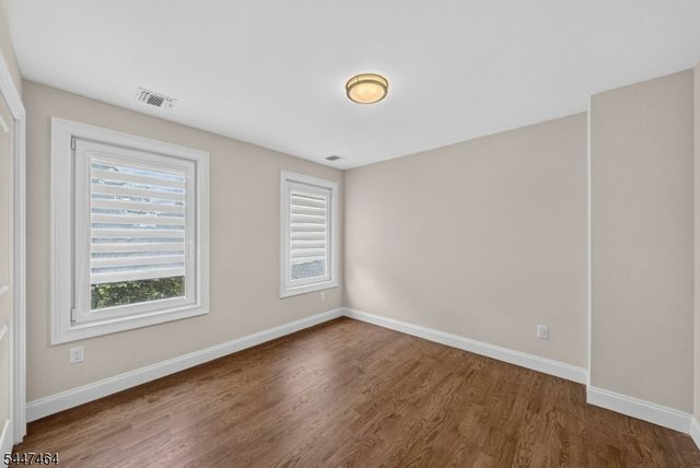 112 E 12Th St, Linden City, NJ 07036