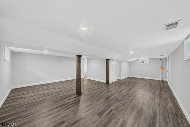 112 E 12Th St, Linden City, NJ 07036