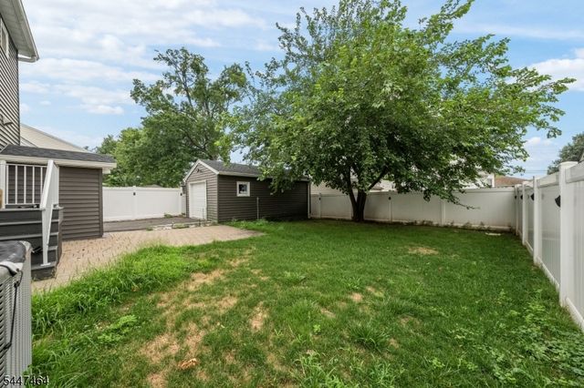112 E 12Th St, Linden City, NJ 07036