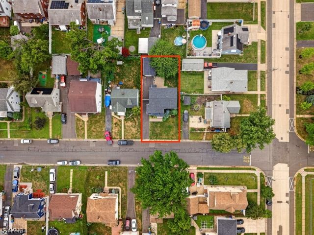 112 E 12Th St, Linden City, NJ 07036